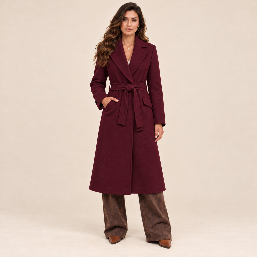 Cappotto Glamour borgogna senza collo, rever classico, vista frontale