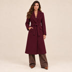 Cappotto Glamour borgogna senza collo, rever classico, vista frontale