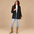 Giacca Cristal - giacca lunga bouclé a quadri con paillettes, look completo