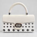 Rock Chic Bag bianca con borchie argento e chiusura girevole, vista frontale