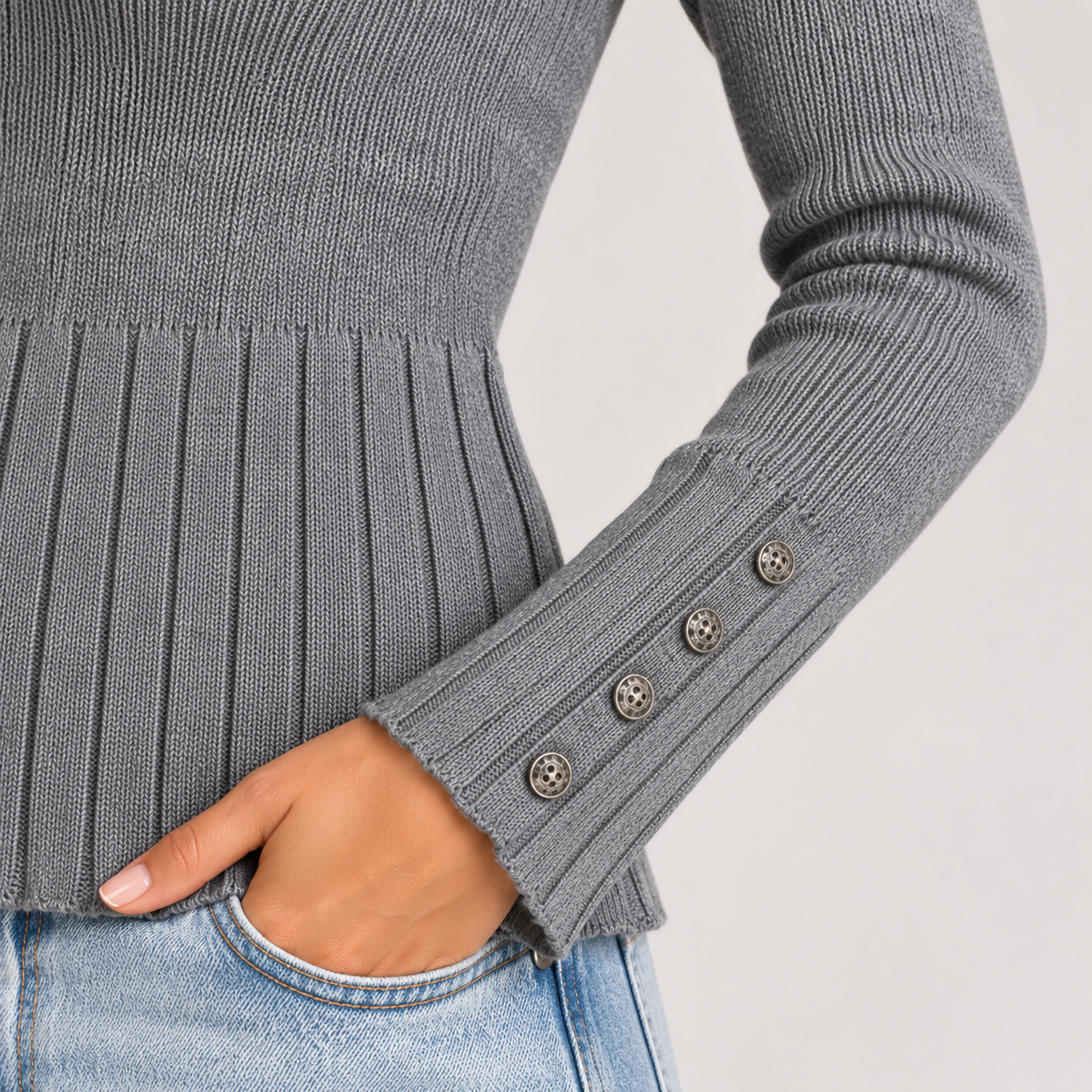 Maglia Bottom Grigio - dettaglio polsino con bottoni e costine