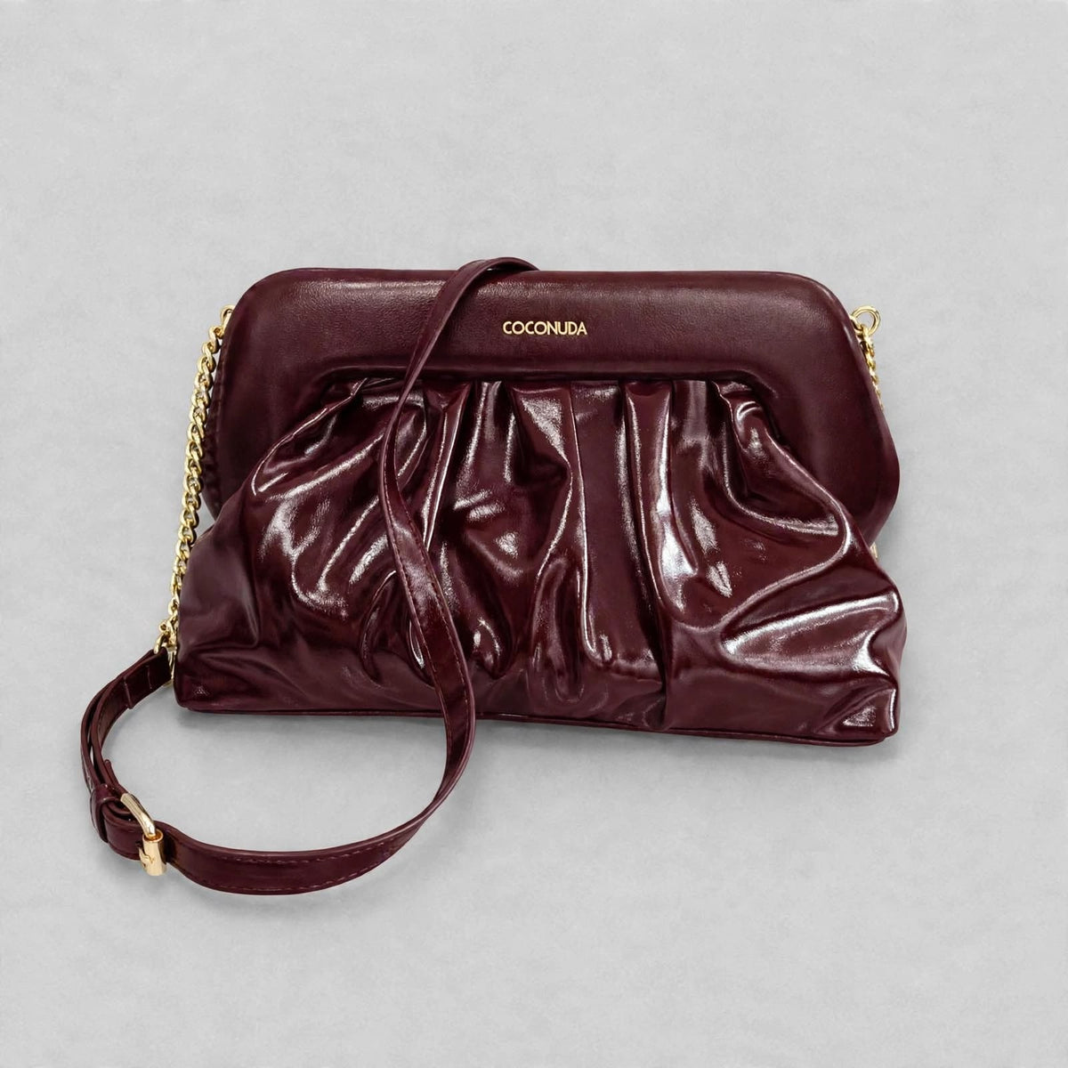 Coconuda Clutch Pouch Vinaccio - vista frontale con tracolla